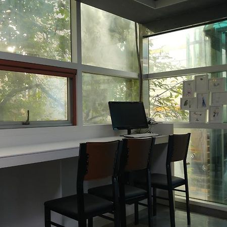 Embassy Guesthouse Itaewon Seoul Exterior photo